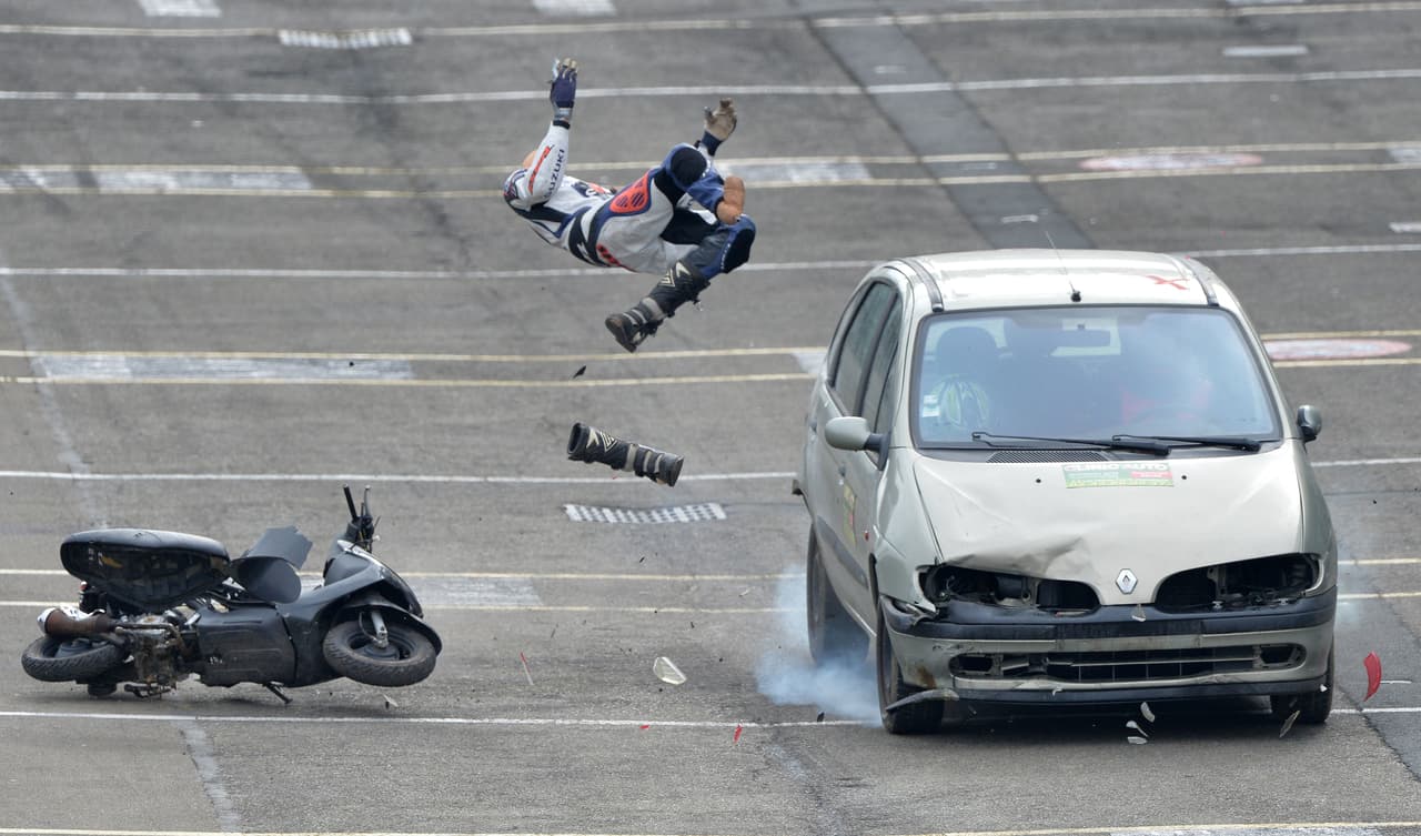 En Latinoamérica ir en bicicleta, a pie o en moto es un riesgo