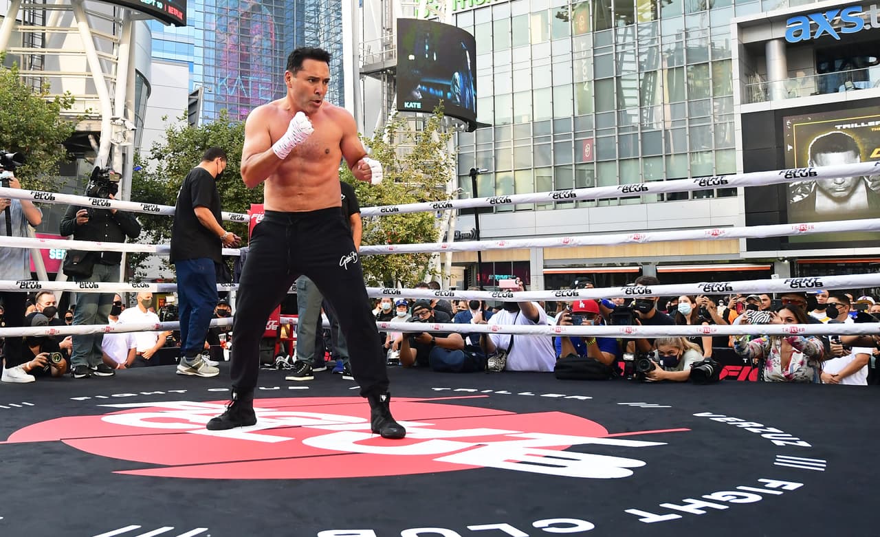 Oscar de la Hoya deja atrás el COVID y reta a Floyd Mayweather