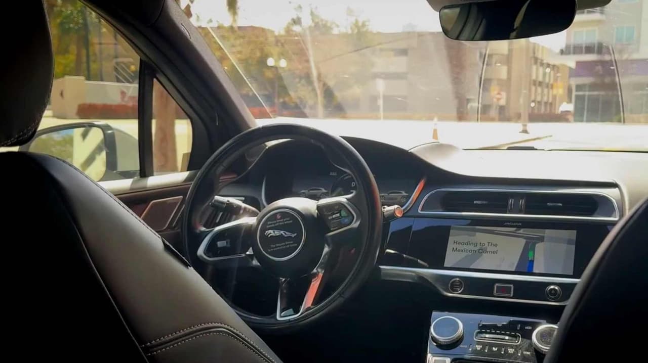 Waymo llega a Orlando: así fue viajar en un auto autónomo sin conductor