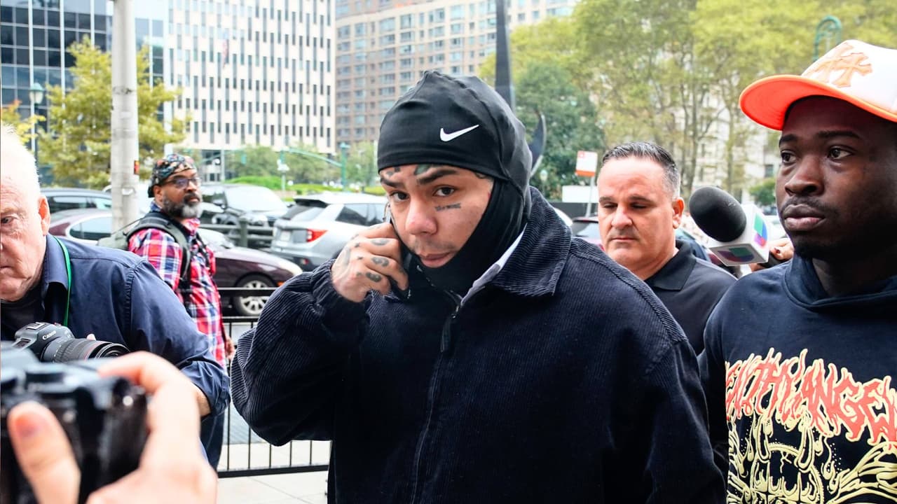 6ix9ine podría pasar la Navidad en prisión tras grave desacato legal