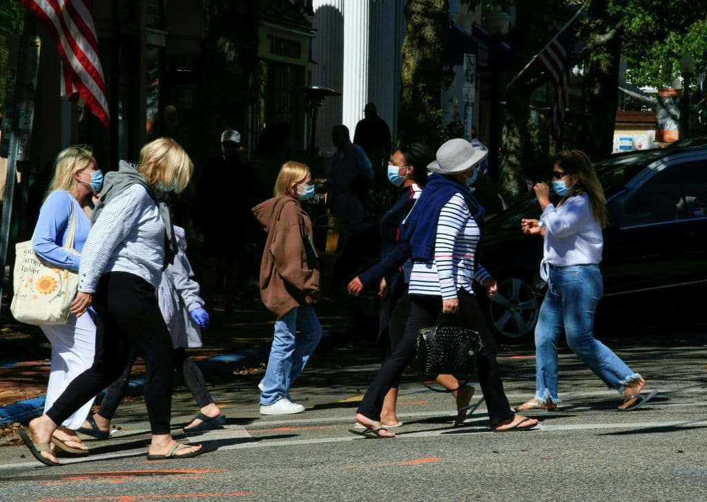  La migración agregará una persona cada 130 segundos a la población de EEUU en 2022, proyecta la oficina del Censo