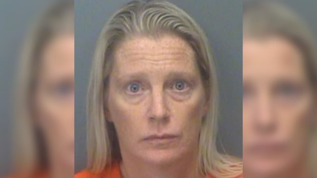 Mujer arroja por el balcón de un séptimo piso al perrito pug de su novio