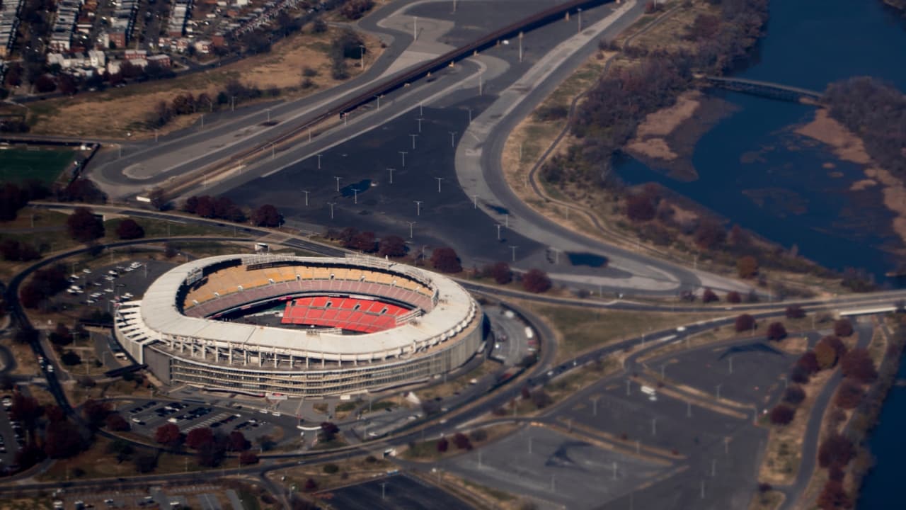 Los Washington Commanders regresan a DC; proyecto para traerlos a casa costaría $4,000 millones