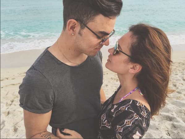 Desde el inicio Adriano quedó flechado por su belleza y carisma.