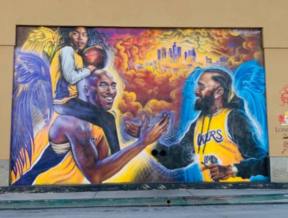 Las calles de las principales ciudades de los Estados Unidos se adornan con las asombrosas muestras de amor para la leyenda de la NBA.
