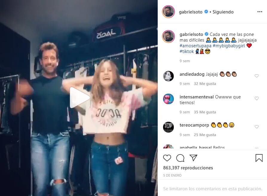 <b><a href="https://www.univision.com/temas/gabriel-soto">Gabriel Soto</a></b> es otro de los famosos que usa esta aplicación para divertirse con sus hijas Elissa Marie y Alexa Miranda, sobre todo con su primogénita, con quien comparte mayor número de videos.
<br>