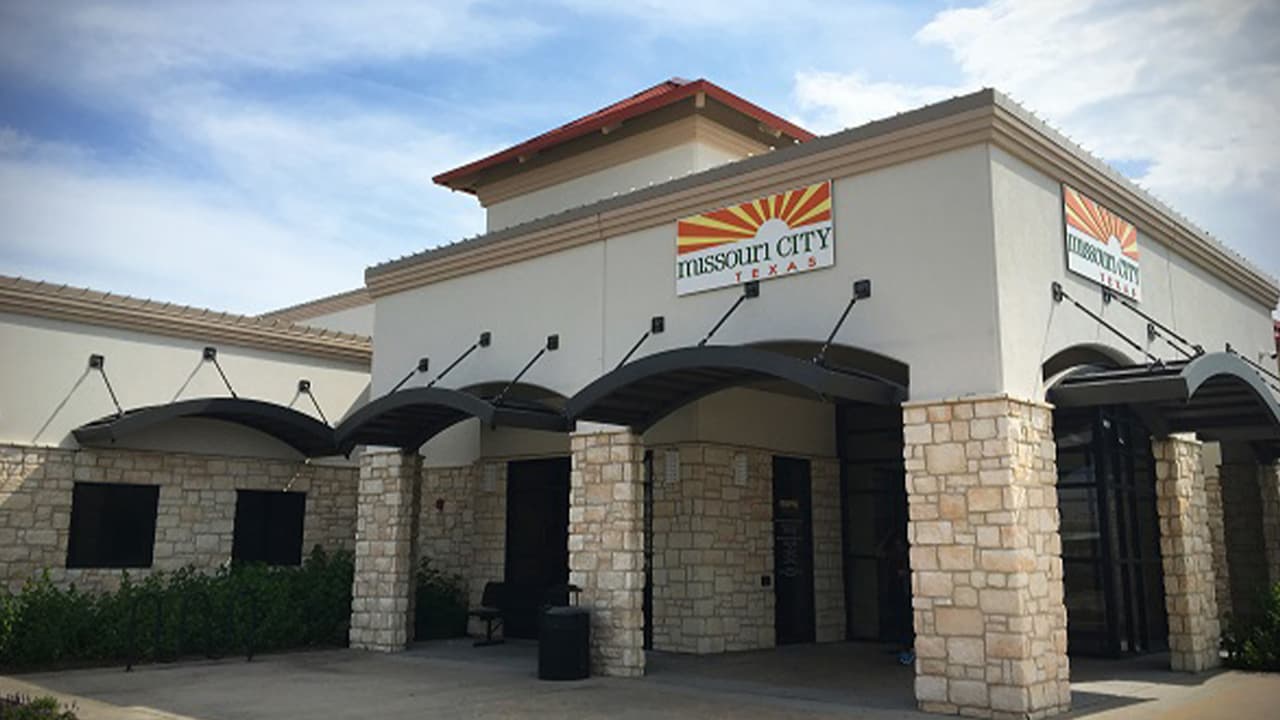 Estos son centros de calentamiento que puedes encontrar en el área de Houston