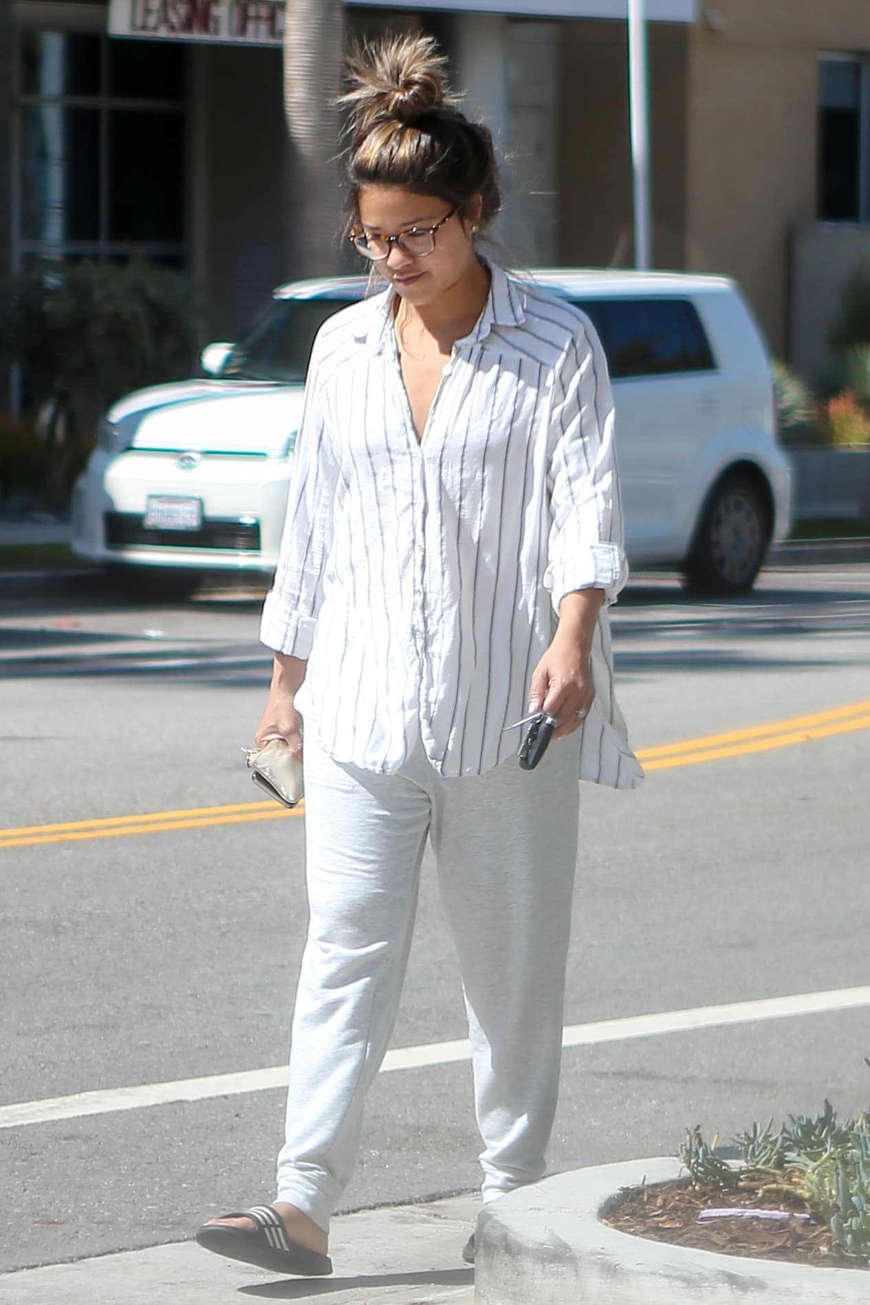 "Llegó a un punto esta temporada, fue la primera temporada, en la que
<b> tuve que detener la producción</b>. Tuve una temporada realmente tumultuosa y por primera vez no tuve miedo de decir 'no puedo'", confesó.