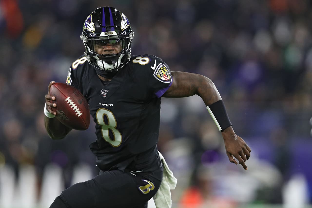 Ravens se imponen con autoridad 42-21 a New York Jets y aseguran su presencia en Playoffs.