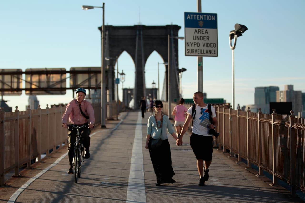 El nuevo plan para los dos puentes en el río Este -llamado "Puentes para el Pueblo"- fue desvelado como parte del último discurso del alcalde Bill de Blasio sobre el estado de la ciudad el jueves.