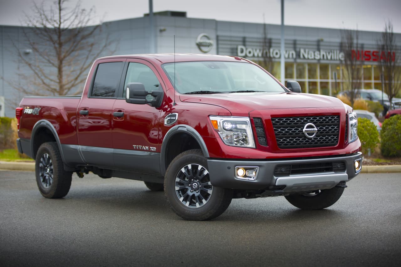 Pickup grande de trabajo liviano - Nissan Titan: La pickup grande de Nissan se impuso fácilmente en el segmento con mayor volumen de ventas del mercado. La gigantesca Nissan fue seguida por las gemelas GMC Sierra y Chevrolet Silverado, en ese orden.