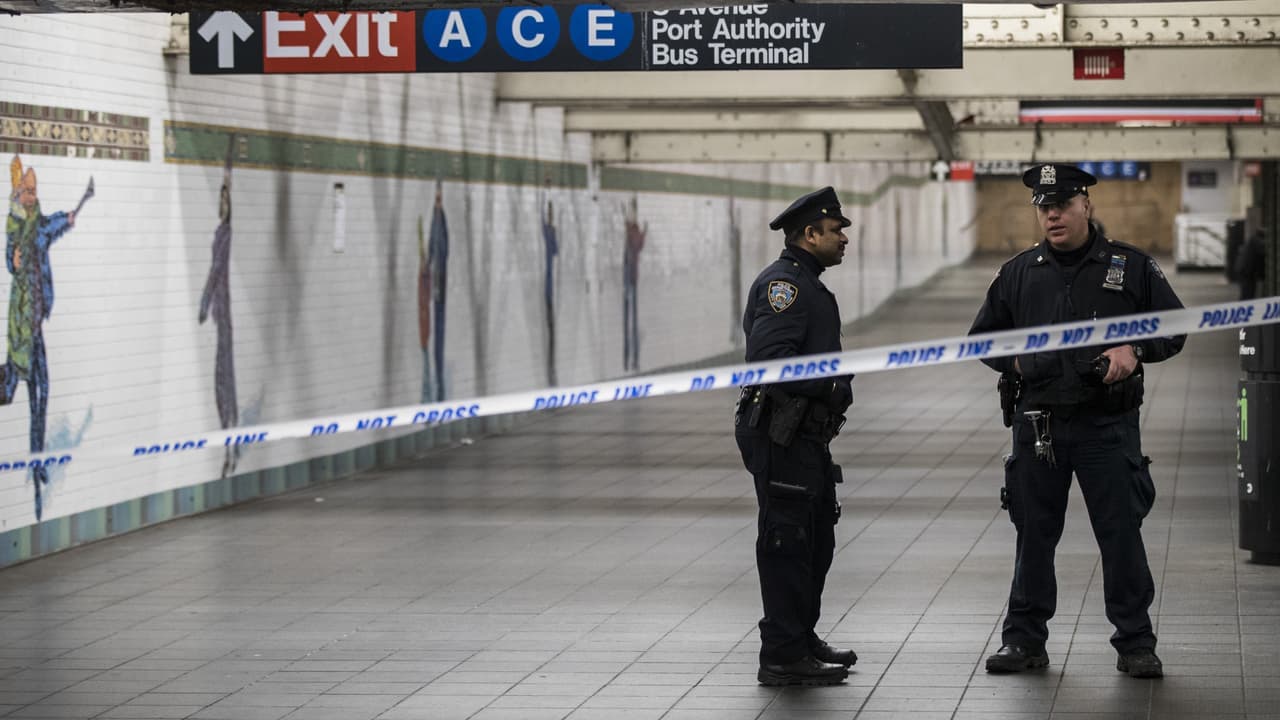 El crimen en el subway aumentó en 2020... ¿hacen falta más policías en las estaciones?