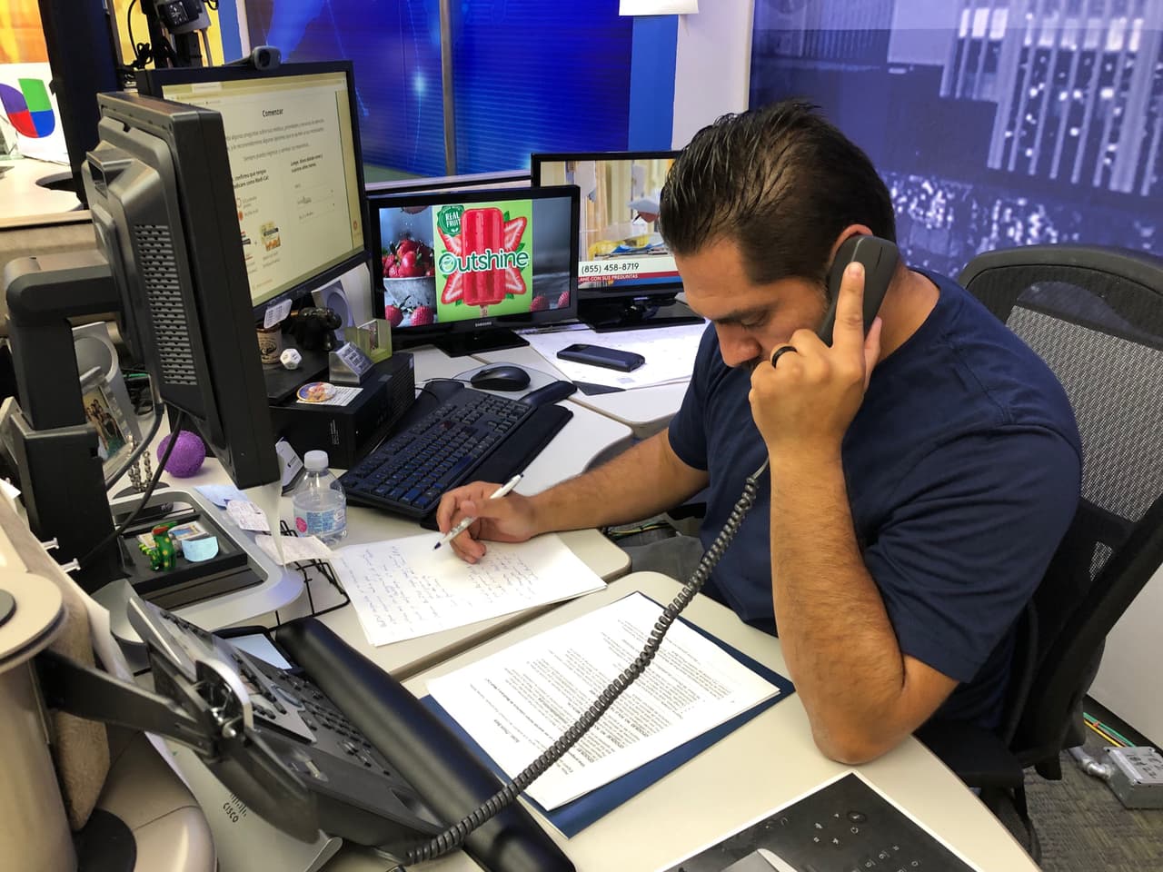 Cuando llames, te vamos a enseñar cómo utilizar una nueva herramienta gratuita y segura que se llama misaludmidecision.org esta herramienta les permite ver las opciones de atención en su área, para que puedas aprovechar al máximo tu cobertura.
<br>