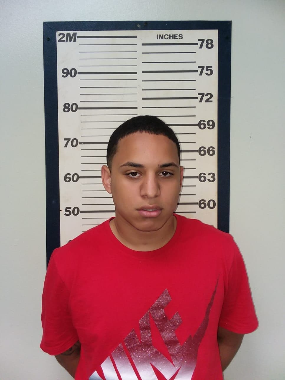 Uno de los arrestados fue George William Morales Malavé de 19 años.