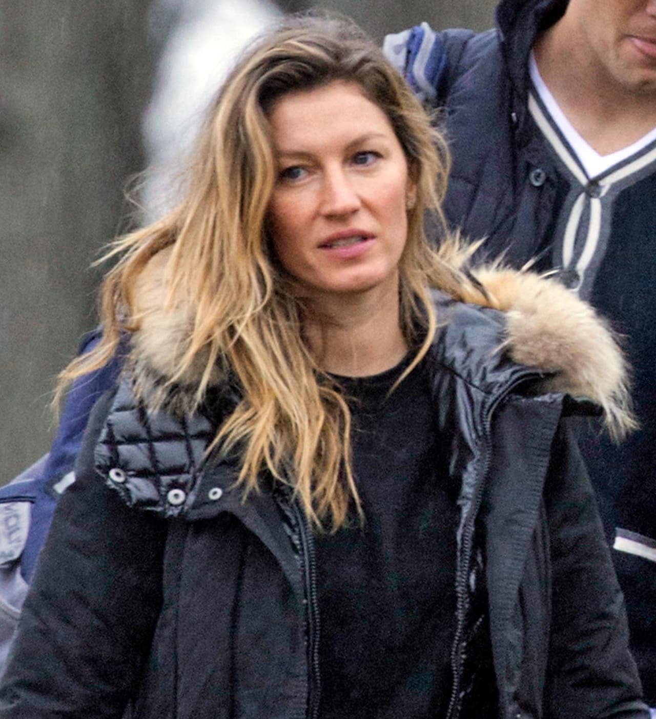 La belleza de Bündchen es incuestionable, pues aún sin maquillaje, se sigue viendo perfecta.