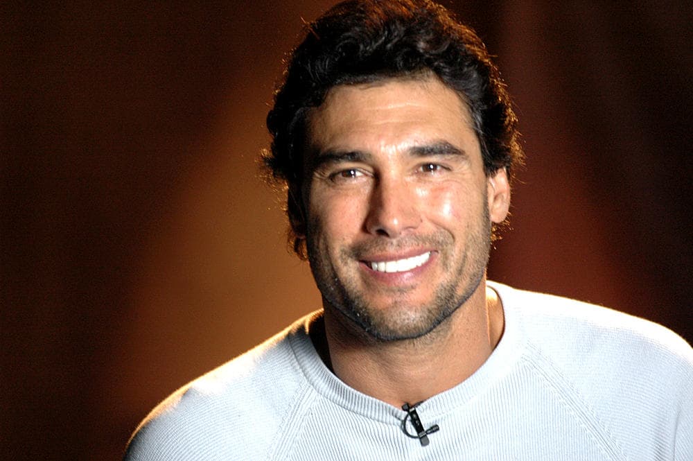 Logró tener pequeñas participaciones en filmes como "Striptease", donde compartió créditos con Demi Moore.