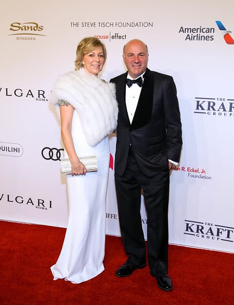 El Toronto Sun informó que las dos víctimas estaban en una embarcación de 13 personas que regresaba de una cabaña cercana cuando supuestamente fue golpeada por el bote de O’Leary. TMZ afirma que en el bote iban 8 pasajeros.