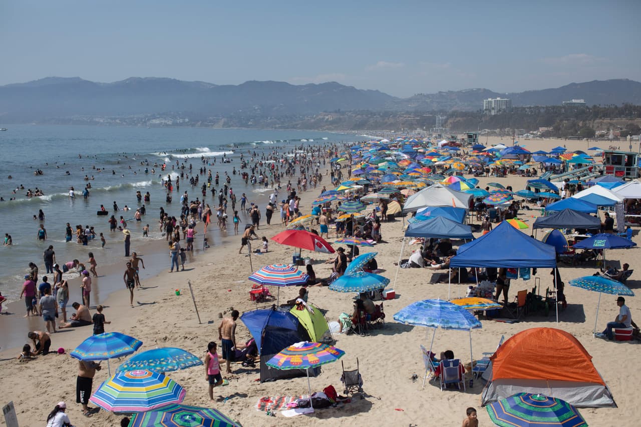 El feriado de 'Labor Day' y las condiciones extremas del clima, pueden convertirse en una combinación peligrosa y poco favorable para la situación de la pandemia local.