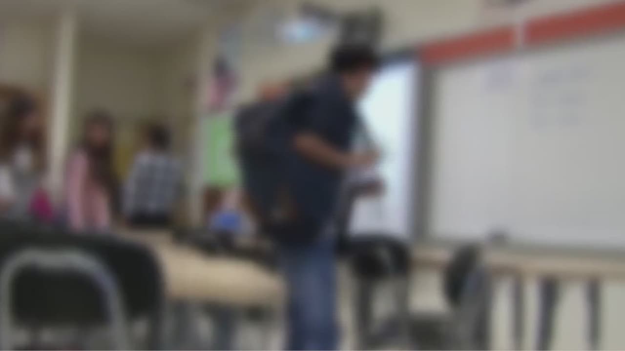 Las escuelas públicas de Filadelfia permanecerán con clases en línea al menos hasta noviembre