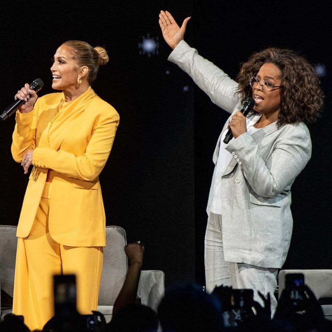 En ese espacio también se encuentra Oprah Winfrey. A principios de marzo, la artista y empresaria abrió su corazón con la entrevistadora y admitió, por primera vez, que
<b><a href="https://www.univision.com/famosos/ouch-jennifer-lopez-confiesa-que-le-dolio-no-ser-nominada-al-oscar-tambien-dijo-por-que-no-hay-boda-con-a-rod-fotos">le dolió no ser nominada al Oscar</a></b>.