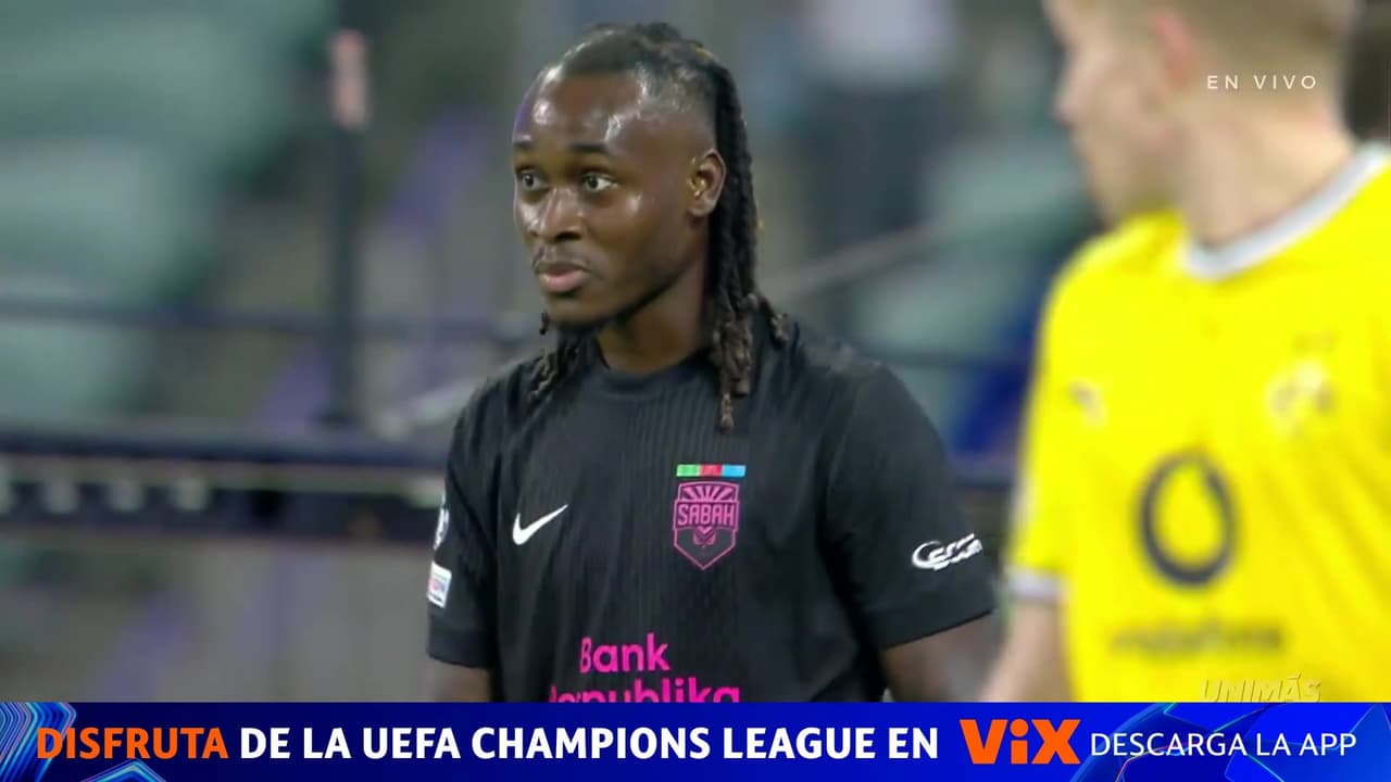 ¡Mbina tuvo el 2-2 del Sabah a Dortmund pero su disparo se fue por un lado!