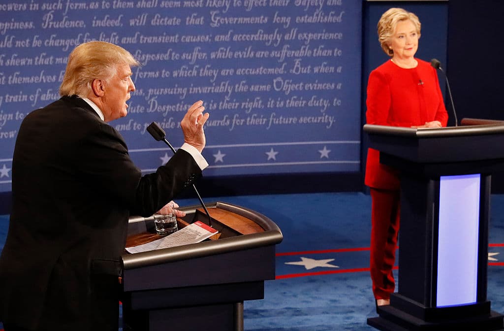 Comisión de debates revela que hubo problemas con el audio de Trump en primer cara a cara con Clinton
