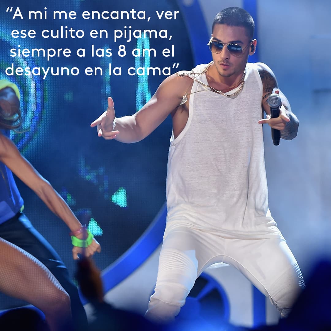 Pero nada de esto parece importar y sus hits se siguen remontando en las listas musicales. Su tema 'Felices los cuatro' se ha posicionado como número uno en las listas latinas de Billboard.