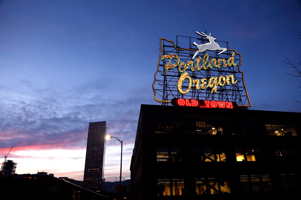 <b>2. Portland (Oregon).</b>
<br>La segunda ciudad más peligrosa del país es Portland. Presenta 6,246 crímenes por cada 100,000 habitantes, tasa que supone que la ciudad tiene un 194% más de criminalidad que la media del país. Uno de los últimos sucesos que sacudieron la ciudad fue un tiroteo en el centro que dejó un muerto y un total de cinco personas heridas.