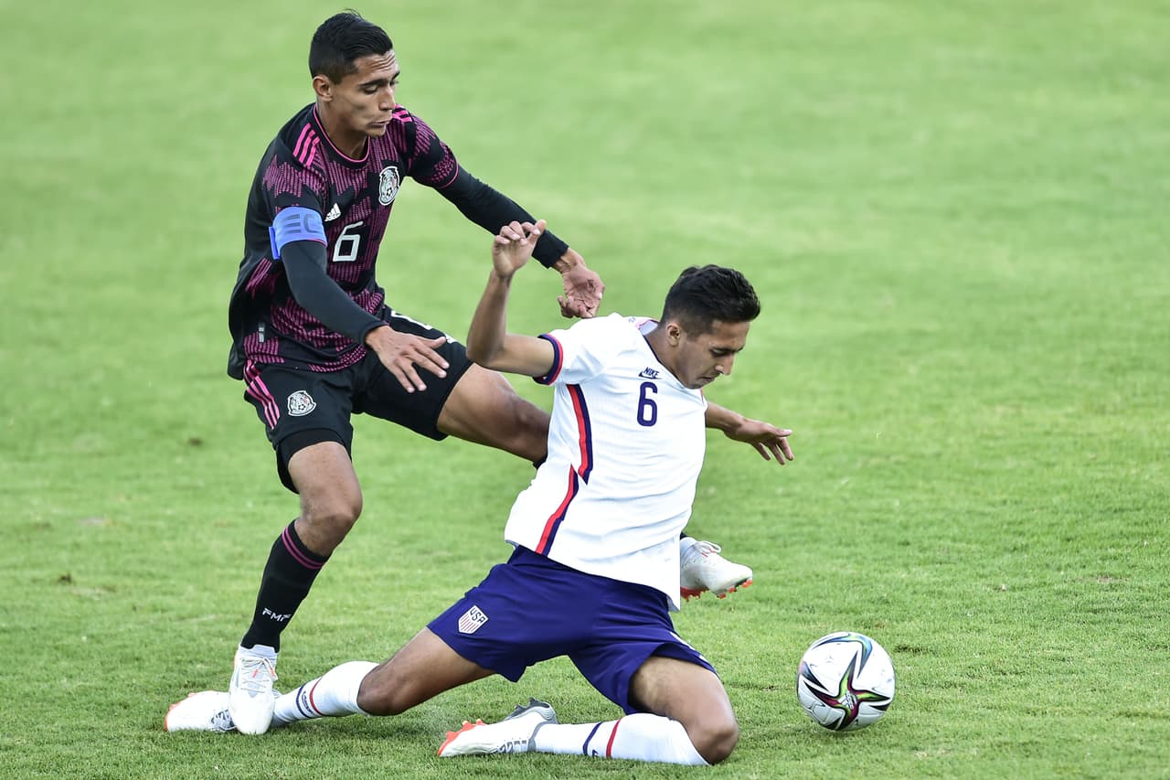 El conjunto Azteca jóven logró quitarse la espina que la selección mayor no pudo y le pegan 2-1 a Estados Unidos en la final de la Revelations Cup.