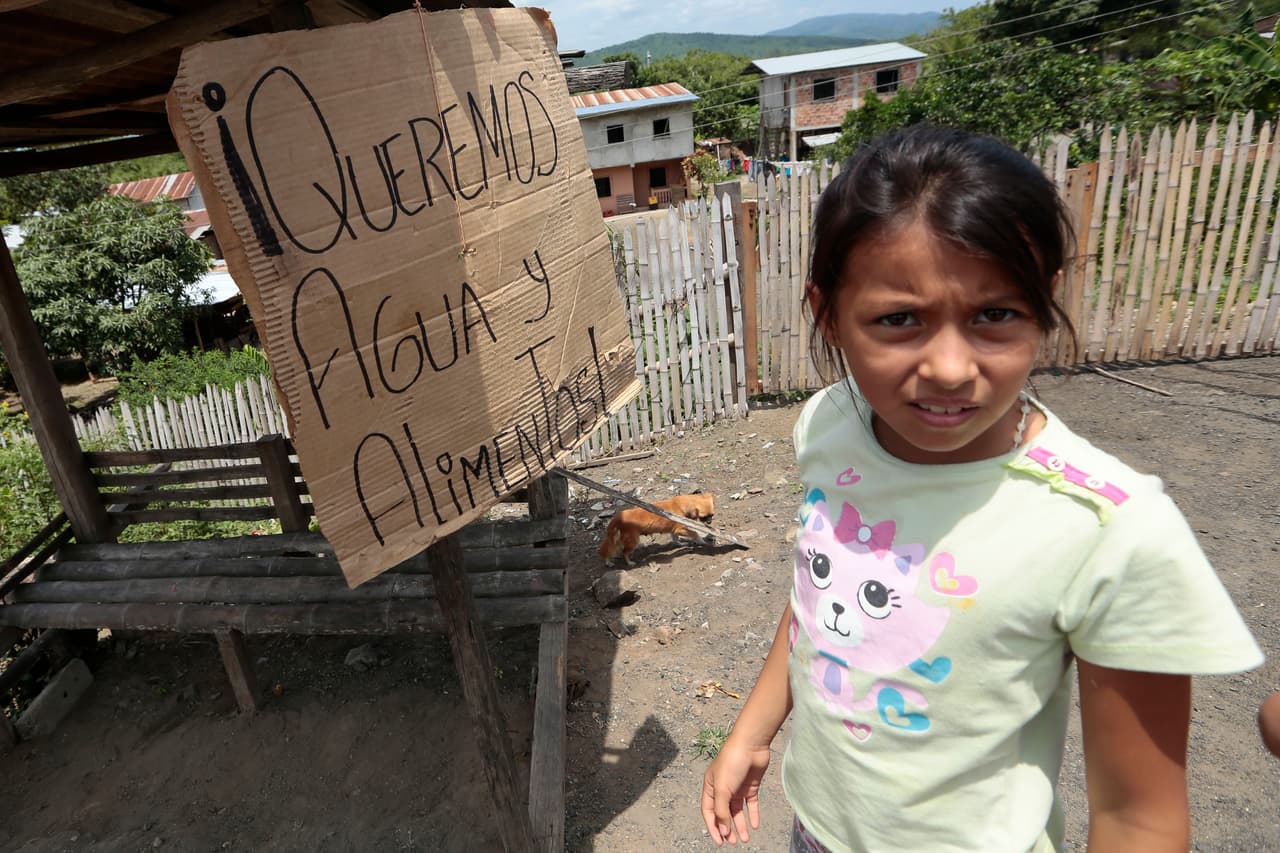 Se encarece la vida para los sobrevivientes en Ecuador