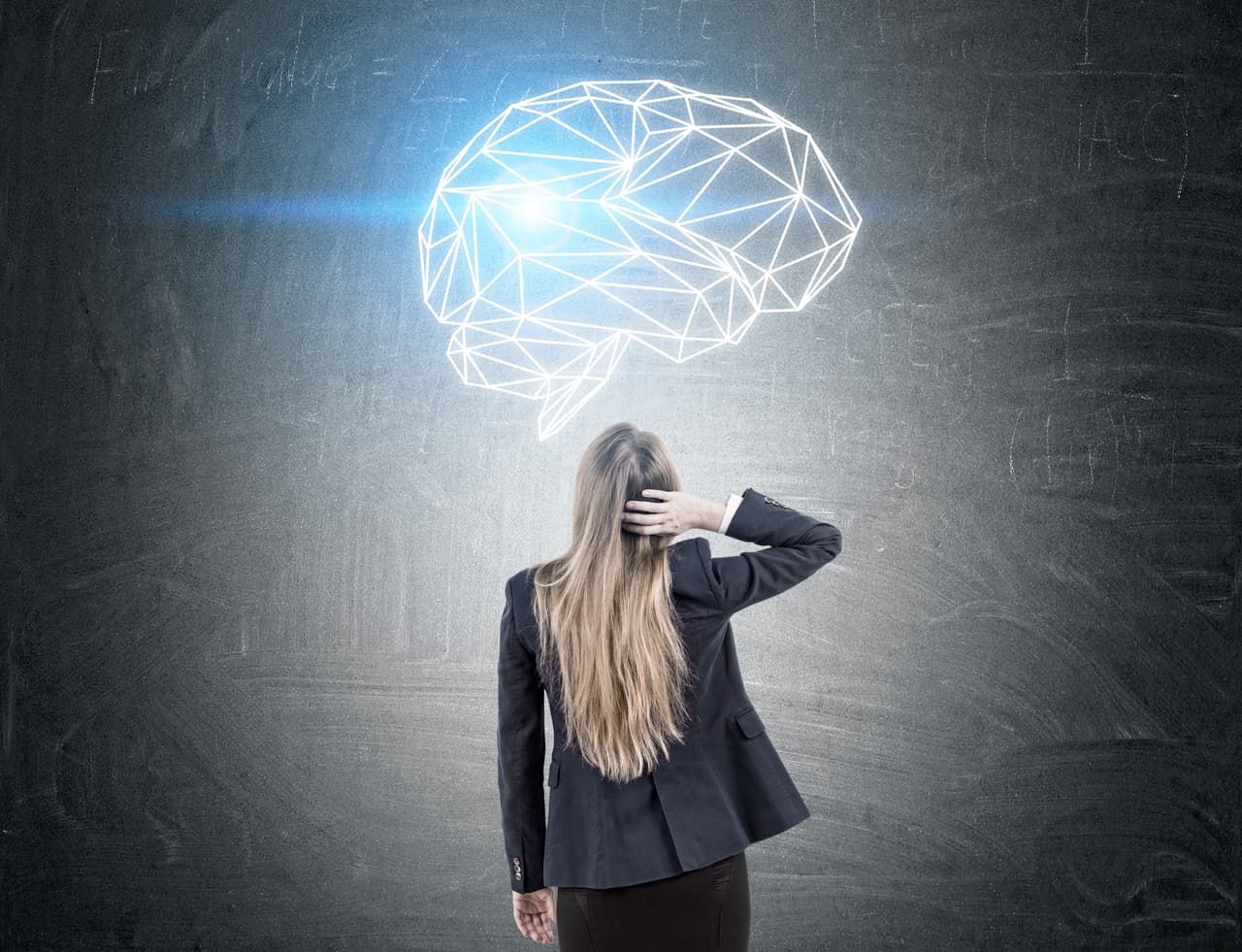 <b>Cómo desarrollar las percepciones extrasensoriales?</b>
<br>Las percepciones extrasensoriales no tienen que ver nada ni con magia, ni hechizos, ni encantamientos, ni brujerías, ni milagros fuera de lo común ya que ocurren a nivel mental y psíquico. No se requieren creencias determinadas ni la práctica de ninguna religión, inclusive una persona no creyente o atea, las puede desarrollar, pues se basan en la aplicación de nuestra intuición y sexto sentido, facultades que todos tenemos desde que nacemos, aunque en algunos más desarrolladas que en otros.