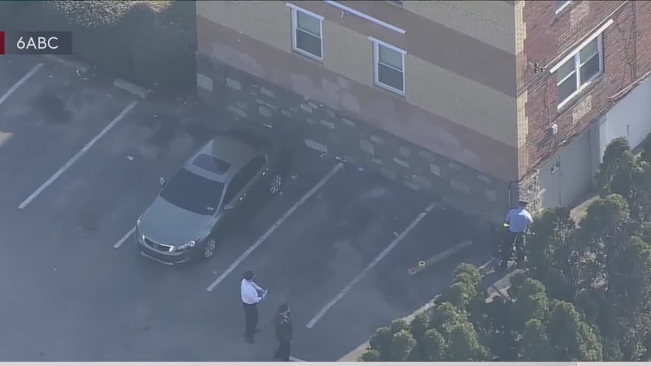 La policía de Filadelfia está investigando un tiroteo cuádruple que dejó una persona muerta y otras tres heridas este jueves. Sucedió en la cuadra 1400 de N 76th Street alrededor de las 3 p.m. en la sección de Overbrook Park de la ciudad.