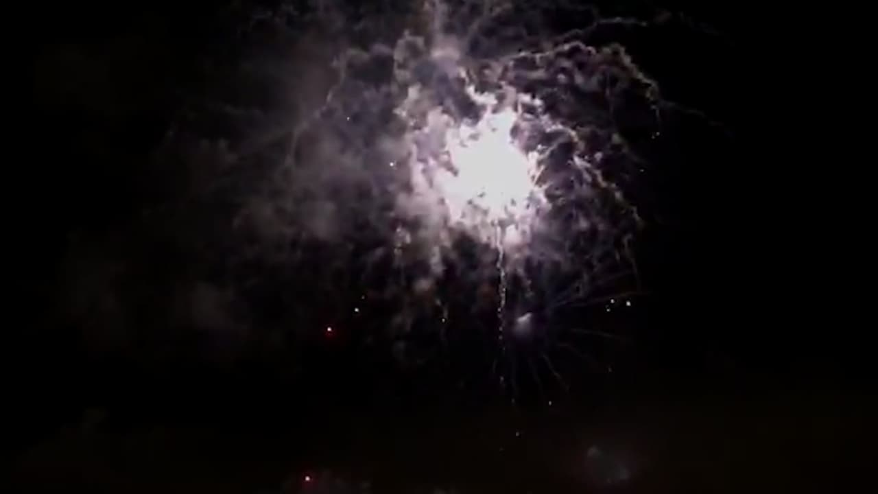 Autoridades alertan sobre el peligro de usar fuegos artificiales antes del 4 de Julio
