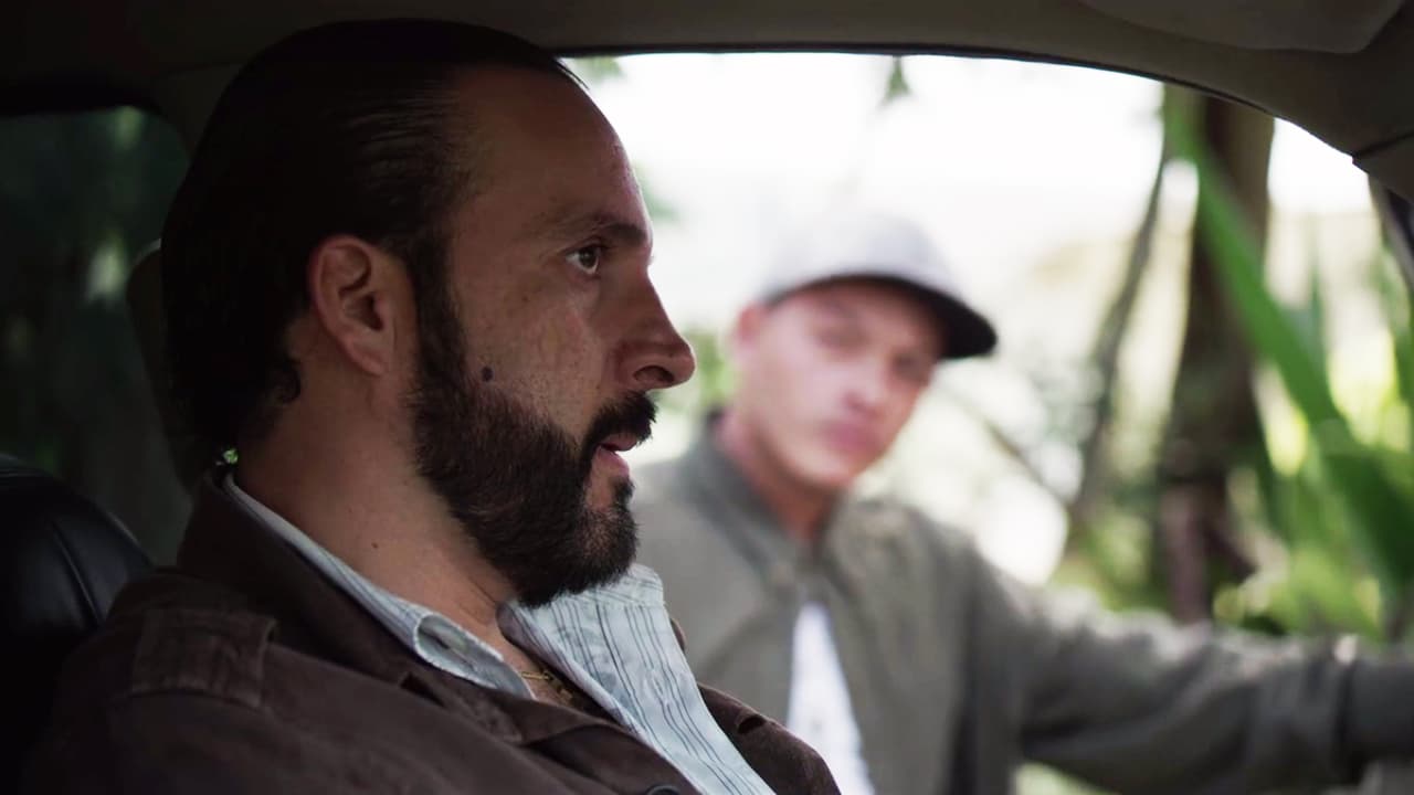 Upon arrival to the meeting spot, several hitmen surrounded him and informed that ‘Chente’ waited for him in Juarez.