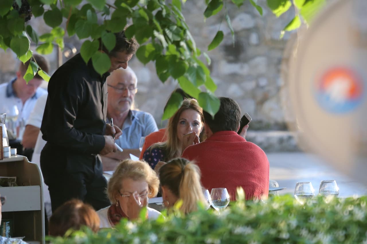Una cena romántica.