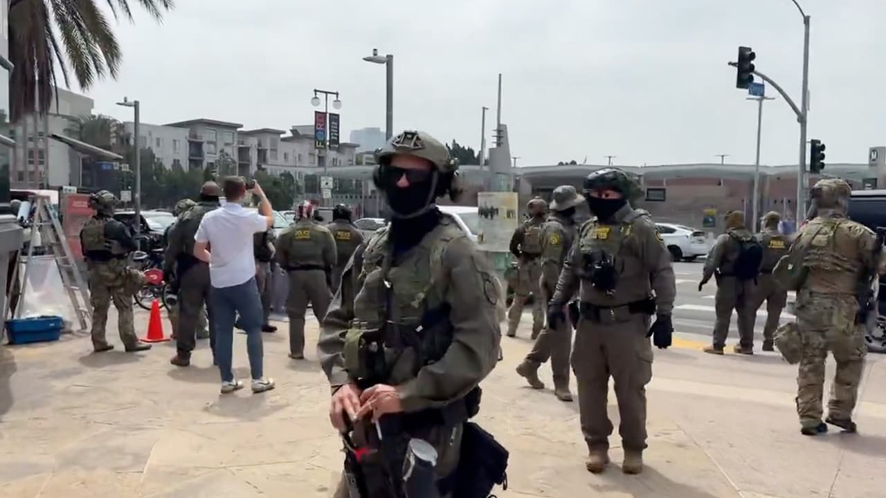 Patrulla Fronteriza realiza operativo afuera de conferencia de Newsom en Los Ángeles