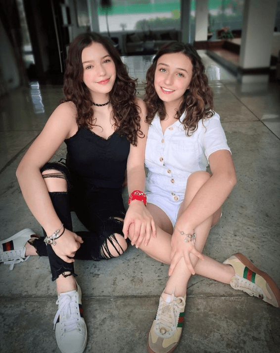 Esta vez las hermanas Legarreta Rubín no solo siguieron los pasos de su mamá como artistas, cambiaron su look y ahora lucen el cabello como la presentadora de Hoy.