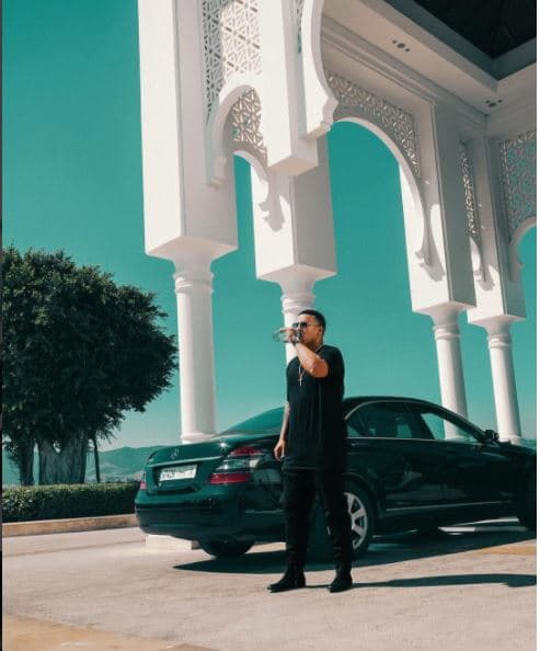 Sedanes de lujo, 
<b>deportivos, exóticos y grandes camionetas</b>, se cuentan dentro de su lista de propiedades.