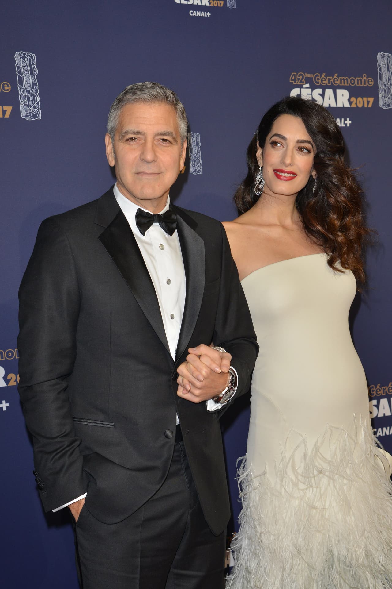 La parejita de bebés podría nacer el mes de junio.