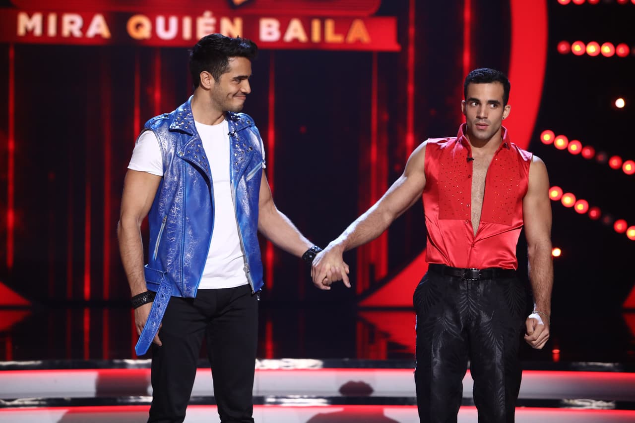 Después se dio a conocer que Danell Leyva era el tercer finalista de Mira Quién Baila.