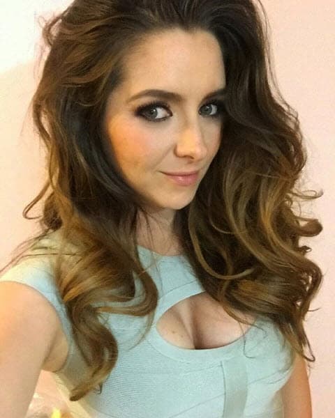 “Oficialmente ha terminado mi relación de trabajo de manera exclusiva con Televisa y he de decir que no tengo otra cosa en mi corazón que amor y agradecimiento”, fue parte de lo que escribió en su publicación.
<br>