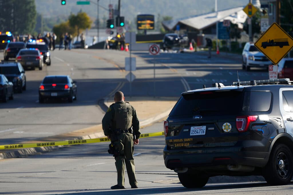 El jefe del alguacil de Los Ángeles, Alex Villanueva, dijo que las lesiones van desde traumatismo craneoencefálico, huesos rotos y pérdida de extremidades. Dijo que, al menos uno de los heridos, está conectado a un ventilador. Sin embargo, se espera que algunos sean dados de alta del hospital esta tarde.