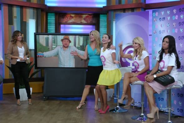 Por otro lado, las bellas damas se defendiero diciendo que ellas no son controladoras, sino que muy cariñosas ¡Y les gusta cuidar lo suyo!