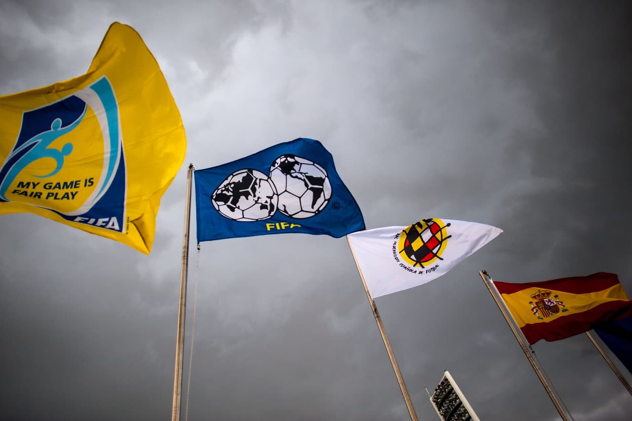 El TAS ratificó sanción de FIFA a Federación Española por caso Barcelona