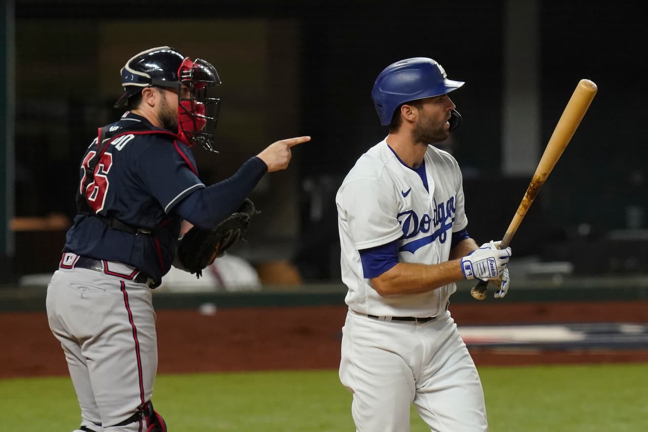 Atlanta vuelve a dejar ir una ventaja 3-1 y termina perdiendo el juego más importante de la serie 3-4 frente a Los Angeles Dodgers.