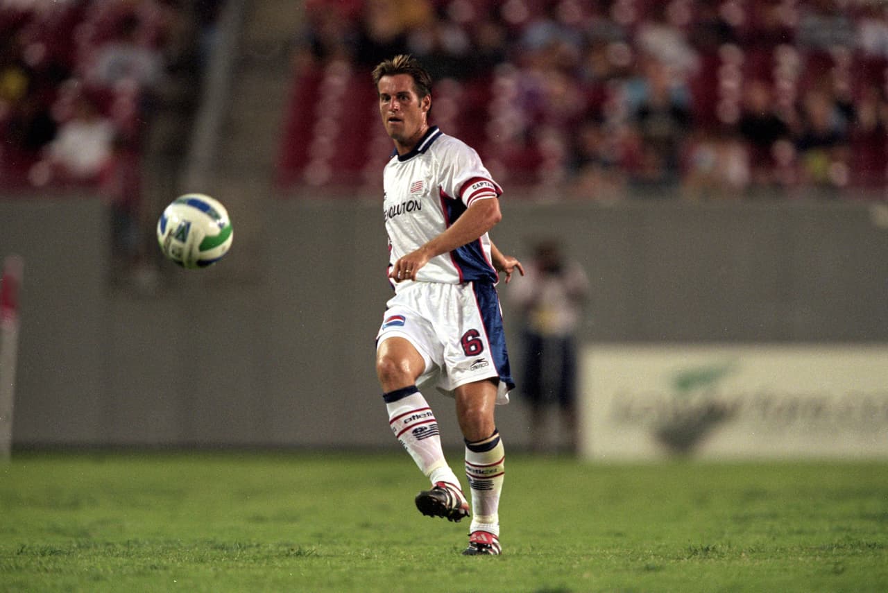 John Harkes fue el capitán de la selección de Estados Unidos y uno de los líderes del equipo, pero quedó por fuera del equipo que disputó el Mundial de 1998.