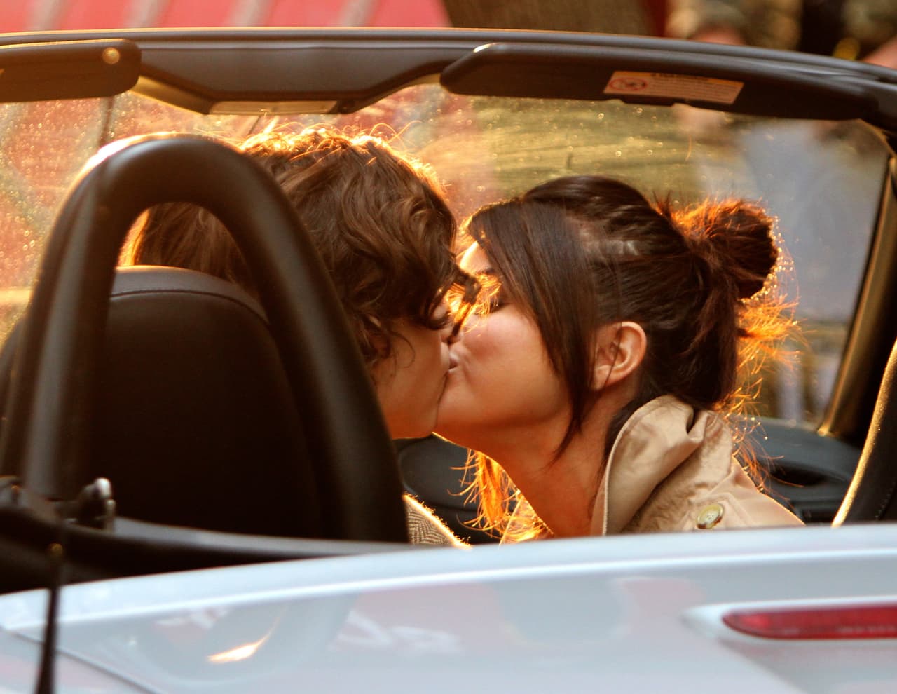 Timothée Chalamet, de 21 años, es el nuevo galán de Selena Gomez en la ficción.