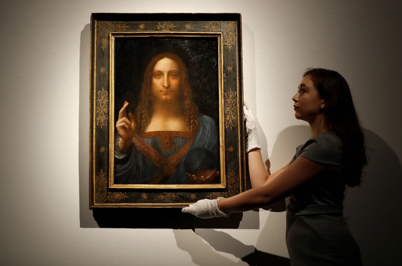 Un cuadro de Cristo pintado por Da Vinci vendido por 450 millones de dólares marca récord en una subasta