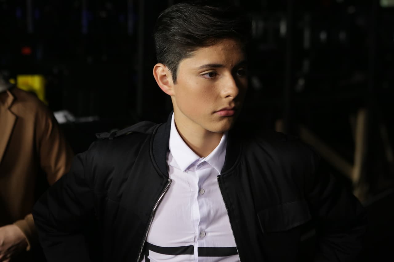 Edward estaba muy serio.