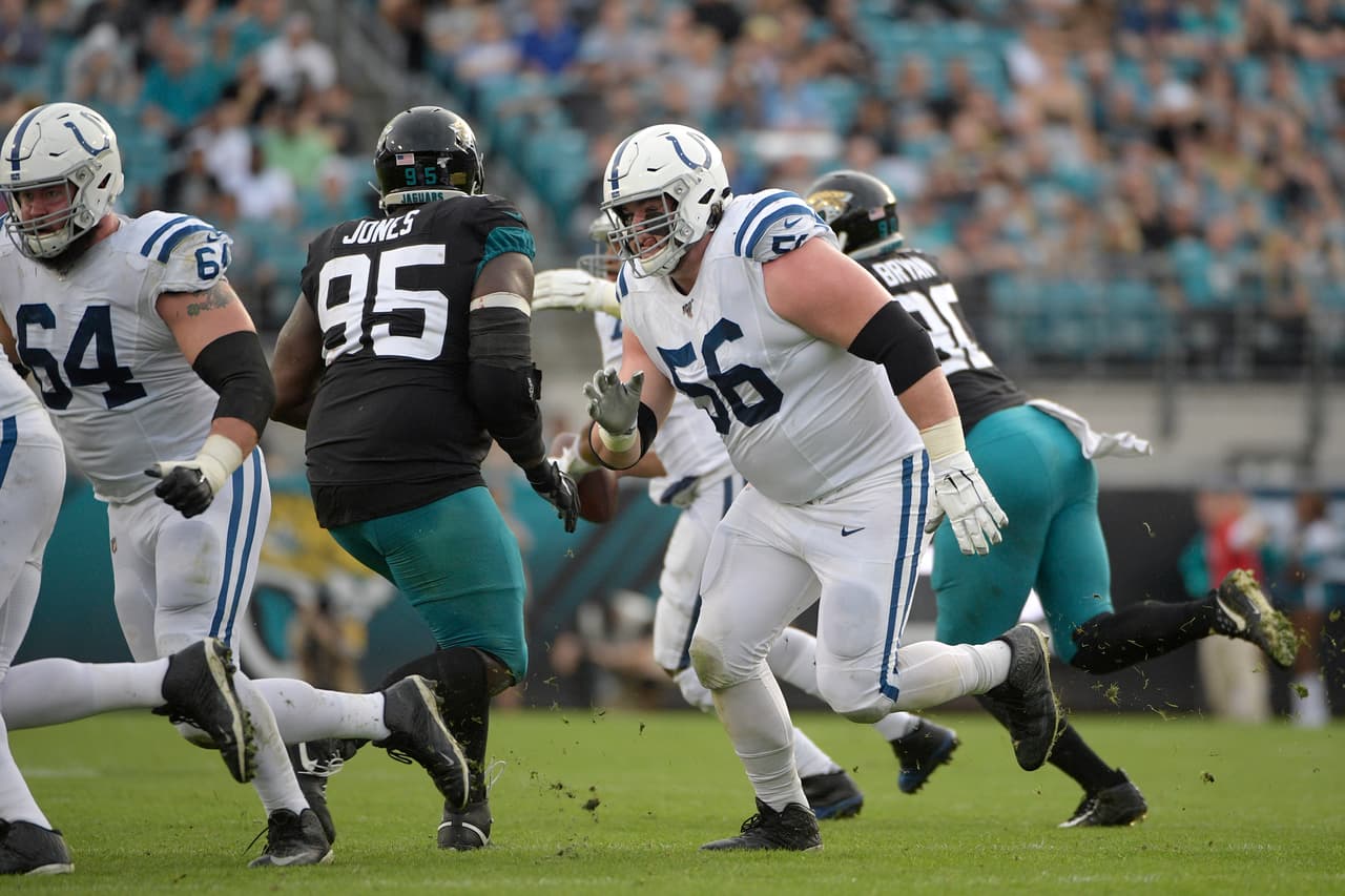 <b>Quenton Nelson | G | Indianapolis Colts</b>
<br>
<b>- Edad: 24 años</b>
<br>- Nelson ya es el mejor guardia en toda la NFL.
<br>- Uno de los linieros interiores más completos del siglo XXI, el bloqueador de tercer año corta la figura de un asesino que podría prosperar en cualquier época. Es una pena que Andrew Luck no haya recibido sus servicios antes, pero Philip Rivers no se quejará.
